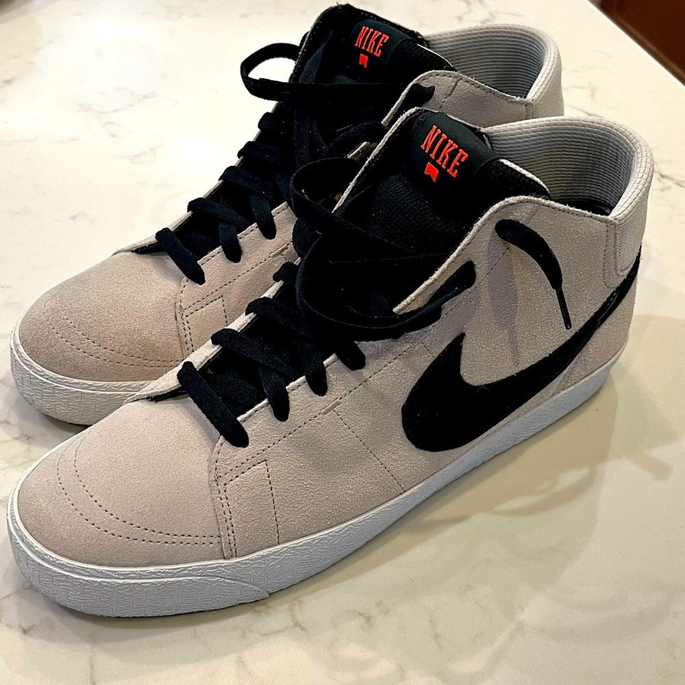 Nike Zoom Blazer Mid size 13   NWOT